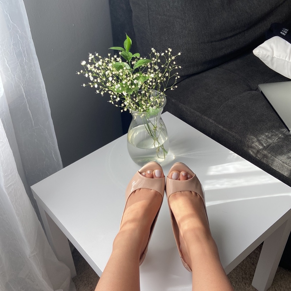 Heel. - Picture 10 of 10